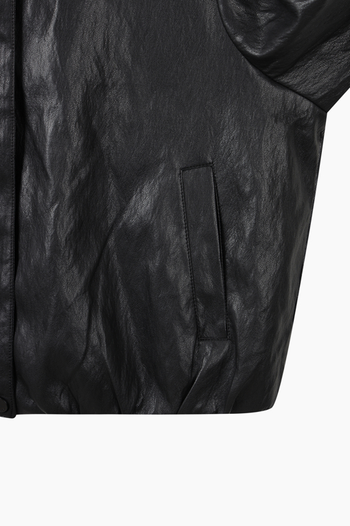 https://img.benettonmall.com/PARTS/KS/26F/SALEE1641BK_MB_D14.jpg?cb=1787100377