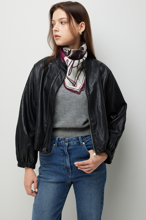https://img.benettonmall.com/PARTS/KS/26F/SALEE1641BK_MB_D3.jpg?cb=1786279682