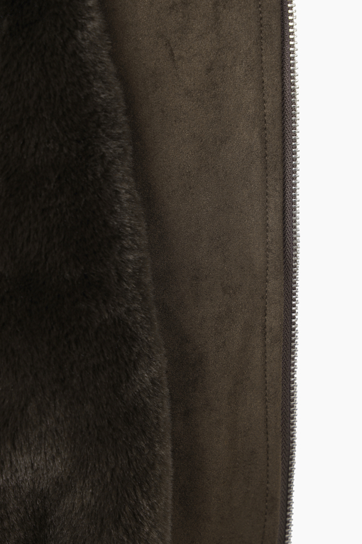 https://img.benettonmall.com/PARTS/KS/26F/SALEE3661DW_MB_D16.jpg?cb=1791199473