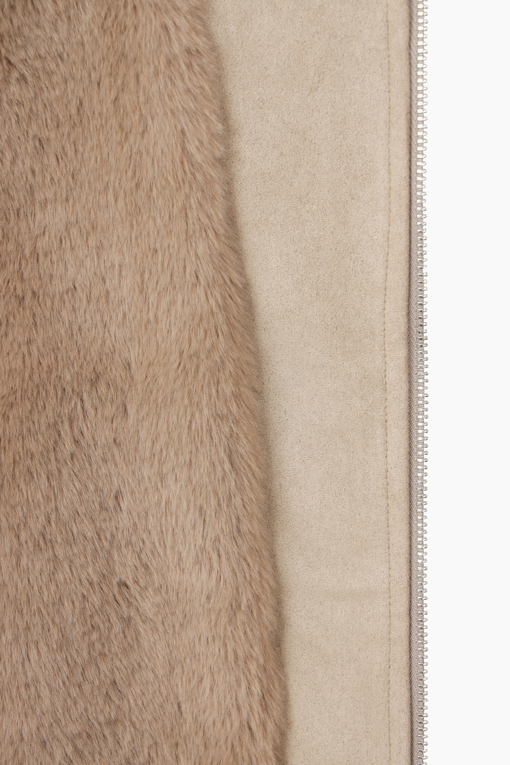 https://img.benettonmall.com/PARTS/KS/26F/SALEE3661ED_MB_D15.jpg?cb=1789410927