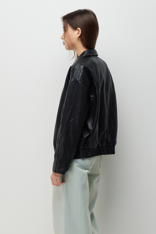 https://img.benettonmall.com/PARTS/KS/26F/SALEE4641BK_MB_D3.jpg?cb=1786279682