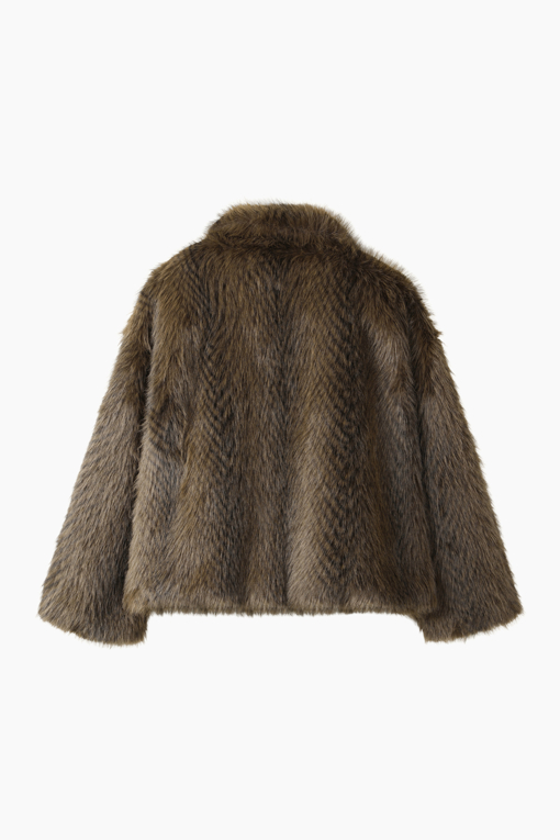 https://img.benettonmall.com/PARTS/KS/26F/SALEE5661DW_MB_D1.jpg?cb=1789410927