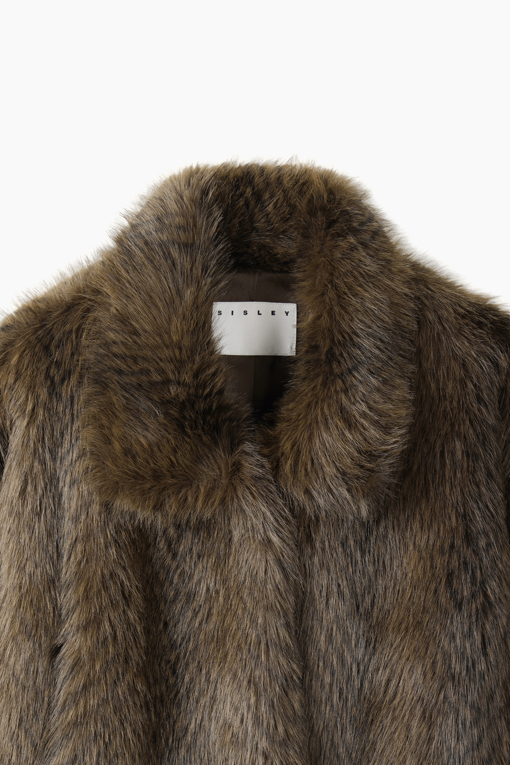 https://img.benettonmall.com/PARTS/KS/26F/SALEE5661DW_MB_D2.jpg?cb=1789410927