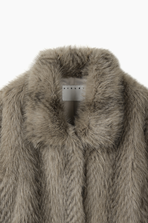 https://img.benettonmall.com/PARTS/KS/26F/SALEE5661ED_MB_D2.jpg?cb=1789410927
