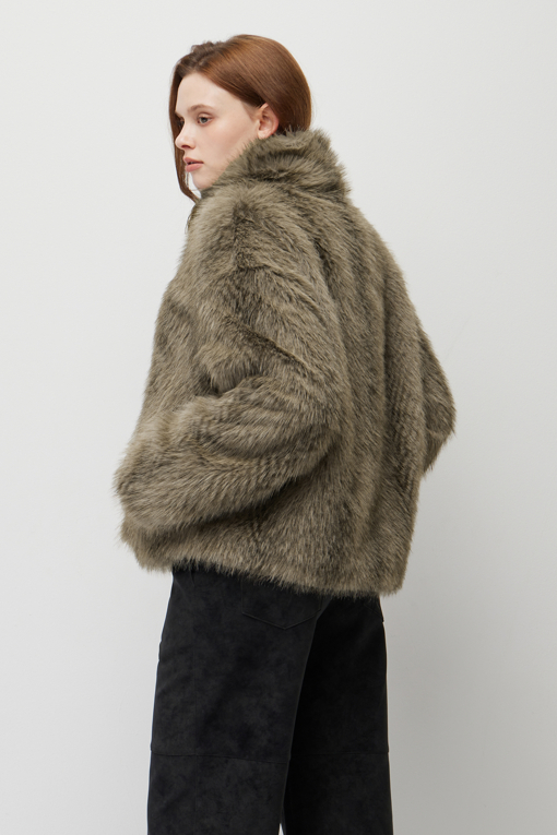 https://img.benettonmall.com/PARTS/KS/26F/SALEE5661ED_MB_M2.jpg?cb=1791199473