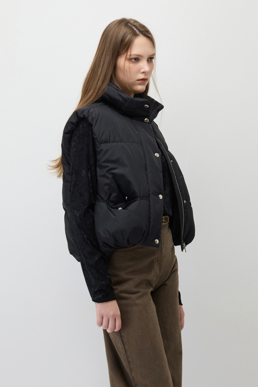 https://img.benettonmall.com/PARTS/KS/26F/SAPD39661BK_MB_M1.jpg?cb=1793028892