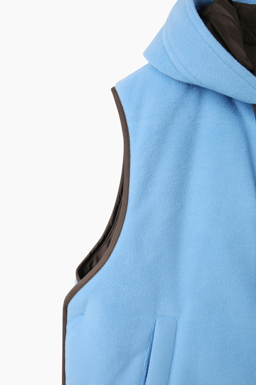 https://img.benettonmall.com/PARTS/KS/26F/SAPDE1661LB_MB_D3.jpg?cb=1789410927