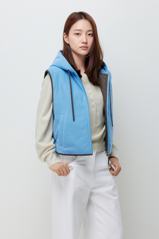 https://img.benettonmall.com/PARTS/KS/26F/SAPDE1661LB_MB_M1.jpg?cb=1789410927