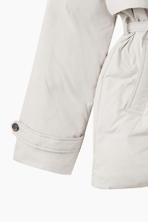 https://img.benettonmall.com/PARTS/KS/26F/SAPDE5661BE_MB_D3.jpg?cb=1789410927