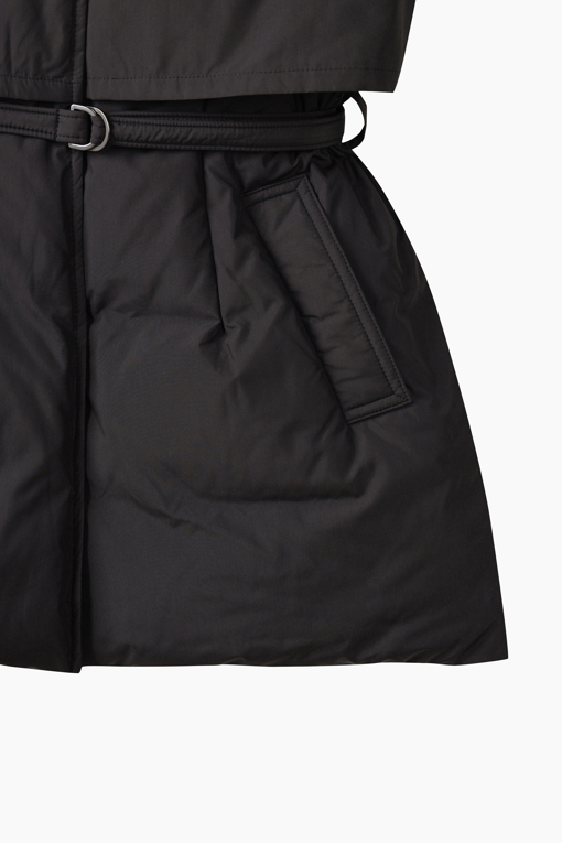 https://img.benettonmall.com/PARTS/KS/26F/SAPDE5661BK_MB_D4.jpg?cb=1789410927