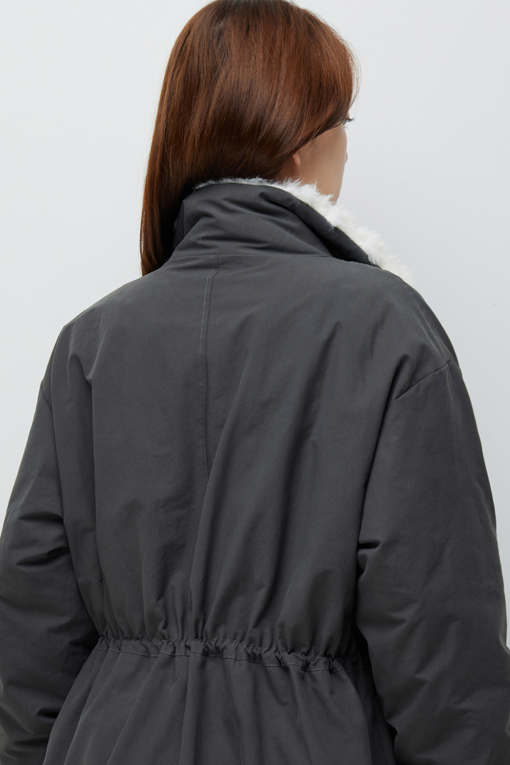 https://img.benettonmall.com/PARTS/KS/26F/SAPDE6661DG_MB_M4.jpg?cb=1791199473