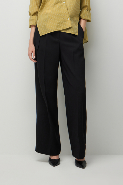 https://img.benettonmall.com/PARTS/KS/26F/SAPT01641BK_MB_D0.jpg?cb=1789410927