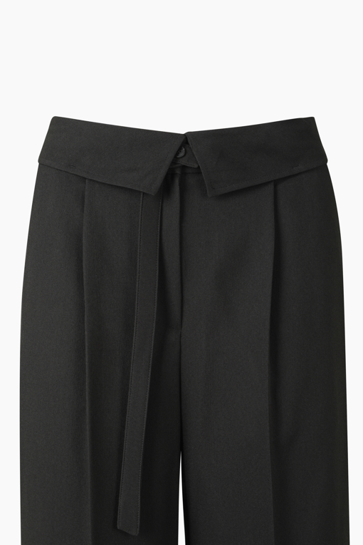 https://img.benettonmall.com/PARTS/KS/26F/SAPT01641BK_MB_D12.jpg?cb=1789410927