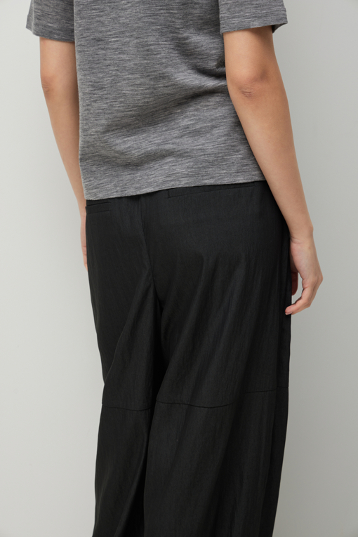 https://img.benettonmall.com/PARTS/KS/26F/SAPT02641DG_MB_D4.jpg?cb=1789410927