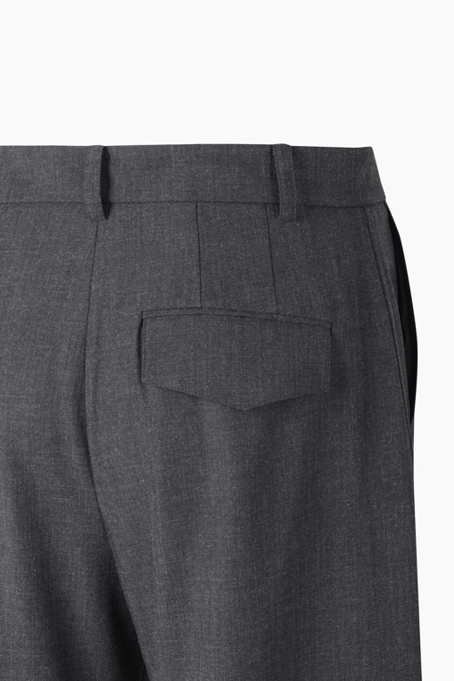 https://img.benettonmall.com/PARTS/KS/26F/SAPT03641DG_MB_D14.jpg?cb=1790808094