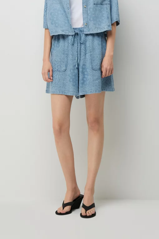 https://img.benettonmall.com/PARTS/KS/26F/SAPT04641BL_MB.jpg?cb=1785497529