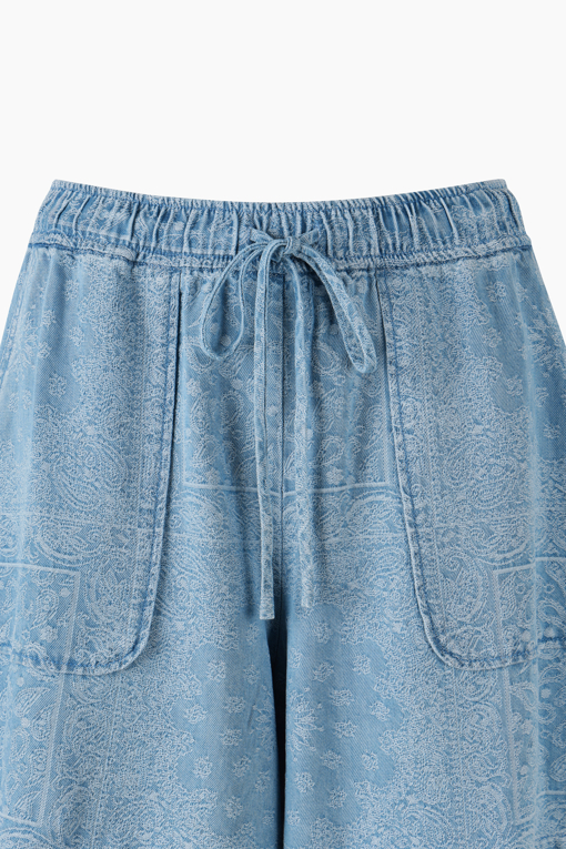 https://img.benettonmall.com/PARTS/KS/26F/SAPT04641BL_MB_D12.jpg?cb=1789410927