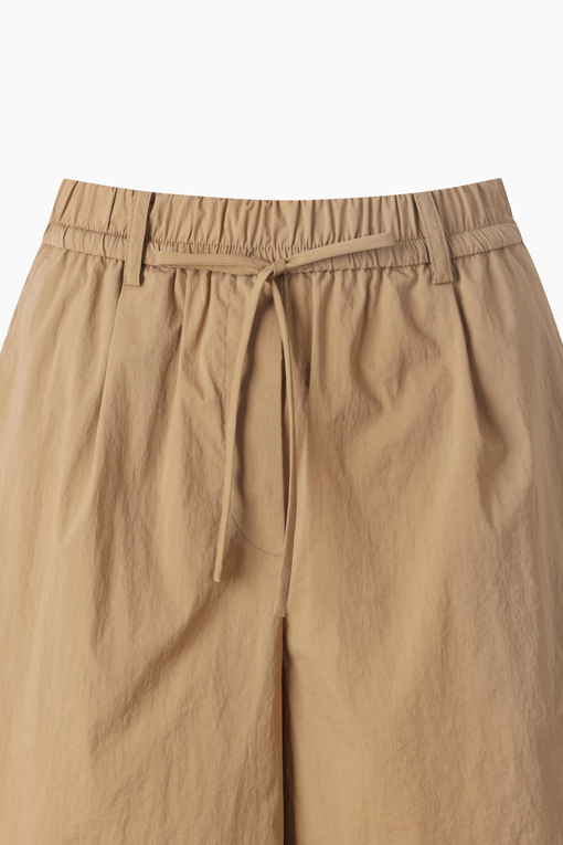 https://img.benettonmall.com/PARTS/KS/26F/SAPT07641BR_MB_D12.jpg?cb=1789410927