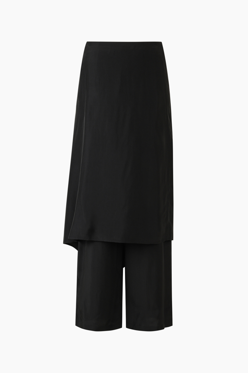 https://img.benettonmall.com/PARTS/KS/26F/SAPT08641BK_MB_D11.jpg?cb=1790808094
