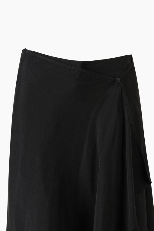 https://img.benettonmall.com/PARTS/KS/26F/SAPT08641BK_MB_D12.jpg?cb=1789410927