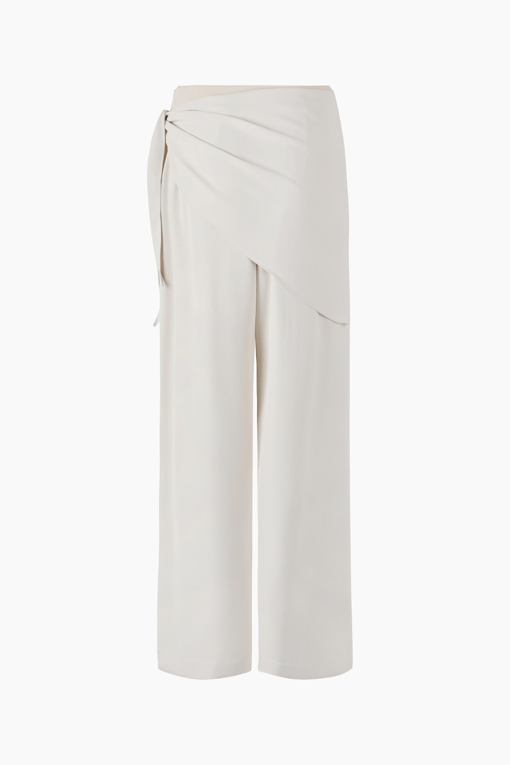https://img.benettonmall.com/PARTS/KS/26F/SAPT10641BE_MB_D11.jpg?cb=1790808094