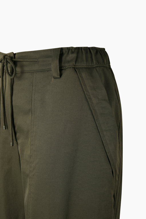 https://img.benettonmall.com/PARTS/KS/26F/SAPT11641KA_MB_D3.jpg?cb=1789410927
