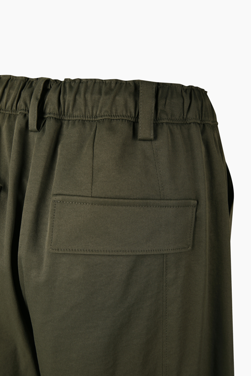 https://img.benettonmall.com/PARTS/KS/26F/SAPT11641KA_MB_D4.jpg?cb=1789410927
