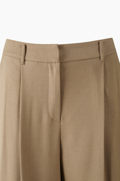 https://img.benettonmall.com/PARTS/KS/26F/SAPT31661BG_MB_D2.jpg?cb=1789983961