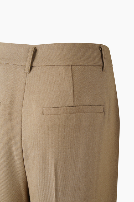 https://img.benettonmall.com/PARTS/KS/26F/SAPT31661BG_MB_D4.jpg?cb=1789983961