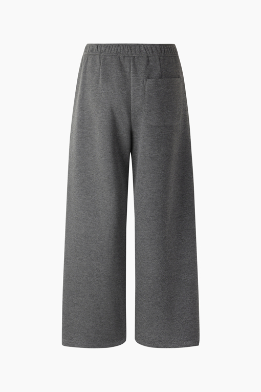 https://img.benettonmall.com/PARTS/KS/26F/SAPT36661MG_MB_D1.jpg?cb=1789983961