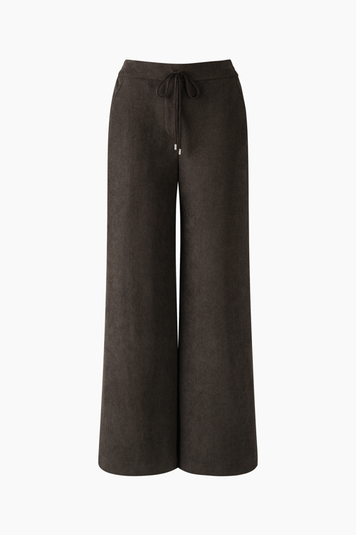https://img.benettonmall.com/PARTS/KS/26F/SAPT40661DW_MB_D0.jpg?cb=1793028892
