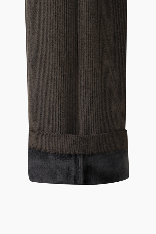 https://img.benettonmall.com/PARTS/KS/26F/SAPT40661DW_MB_D4.jpg?cb=1793028892