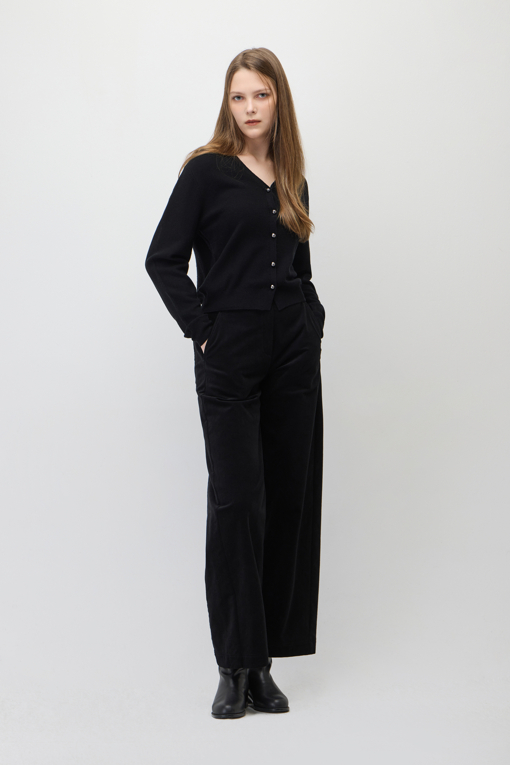 https://img.benettonmall.com/PARTS/KS/26F/SAPT41661BK_MB_M5.jpg?cb=1793028892