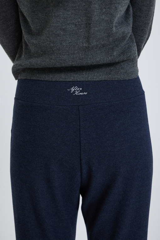 https://img.benettonmall.com/PARTS/KS/26F/SAPTE2661NY_MB_M3.jpg?cb=1792404559