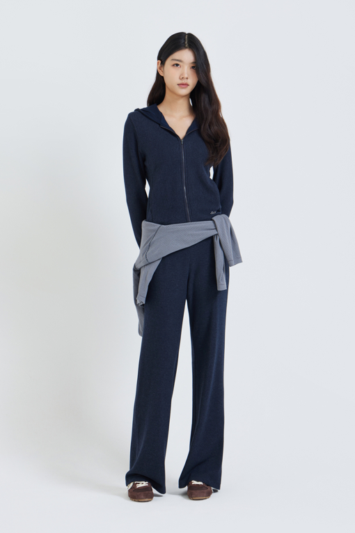 https://img.benettonmall.com/PARTS/KS/26F/SAPTE2661NY_MB_M5.jpg?cb=1792404559