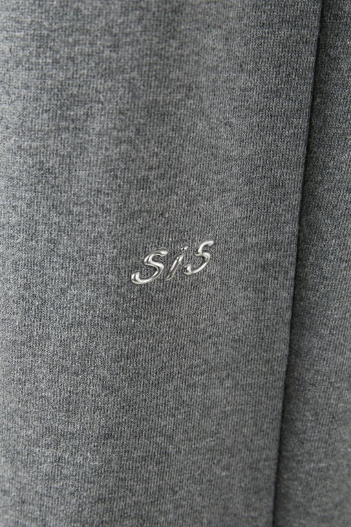 https://img.benettonmall.com/PARTS/KS/26F/SAPTE3661DG_MB_D3.jpg?cb=1792404559