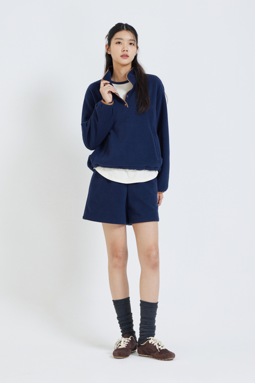 https://img.benettonmall.com/PARTS/KS/26F/SAPTE5661DN_MB_M6.jpg?cb=1792404559