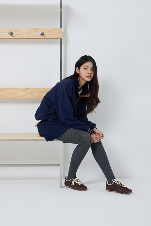 https://img.benettonmall.com/PARTS/KS/26F/SAPTE5661DN_MB_M8.jpg?cb=1792404559