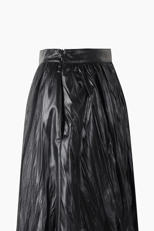 https://img.benettonmall.com/PARTS/KS/26F/SASK03641BK_MB_D13.jpg?cb=1789410927
