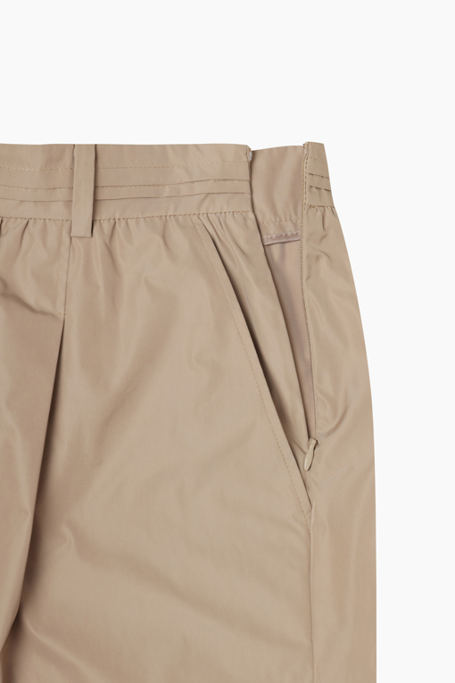 https://img.benettonmall.com/PARTS/KS/26F/SASK04641BG_MB_D15.jpg?cb=1789410927
