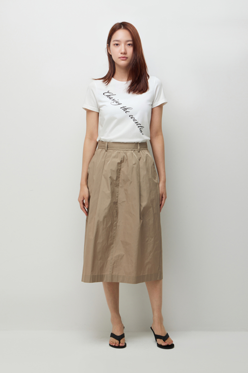 https://img.benettonmall.com/PARTS/KS/26F/SASK04641BG_MB_D5.jpg?cb=1789410927