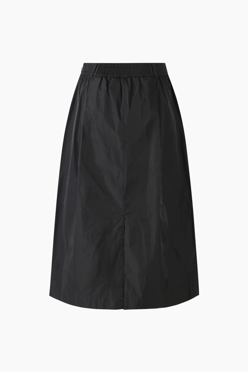 https://img.benettonmall.com/PARTS/KS/26F/SASK04641BK_MB_D11.jpg?cb=1789410927