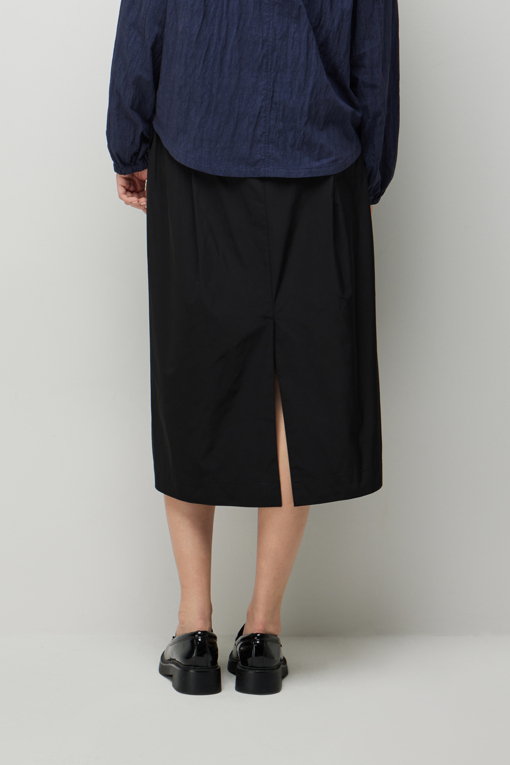https://img.benettonmall.com/PARTS/KS/26F/SASK04641BK_MB_D2.jpg?cb=1789410927
