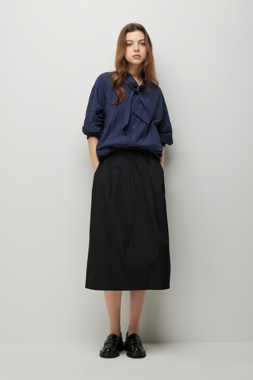 https://img.benettonmall.com/PARTS/KS/26F/SASK04641BK_MB_D5.jpg?cb=1789410927