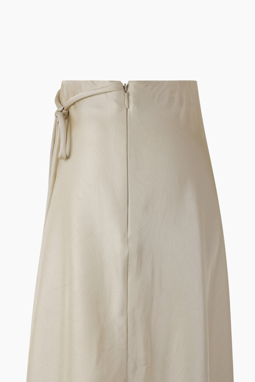 https://img.benettonmall.com/PARTS/KS/26F/SASK05641BG_MB_D13.jpg?cb=1789410927