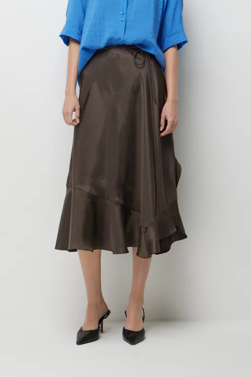https://img.benettonmall.com/PARTS/KS/26F/SASK05641BR_MB.jpg?cb=1785497529