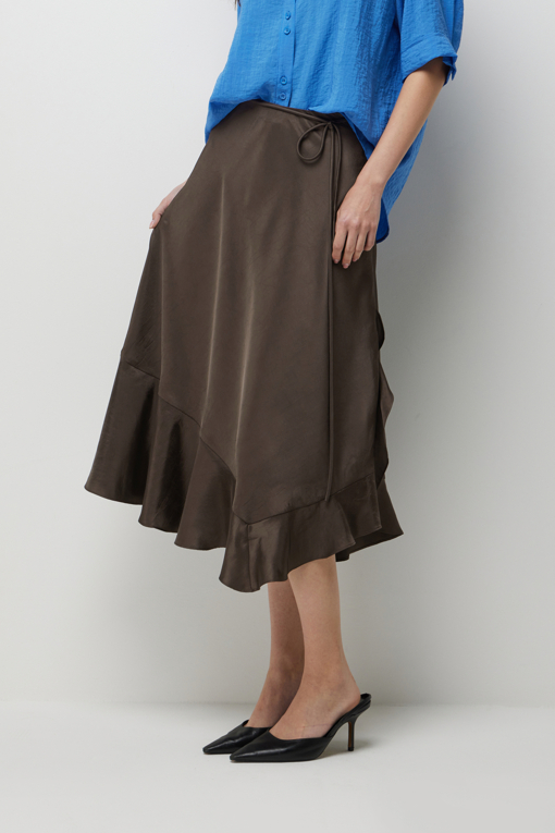 https://img.benettonmall.com/PARTS/KS/26F/SASK05641BR_MB_D1.jpg?cb=1789410927