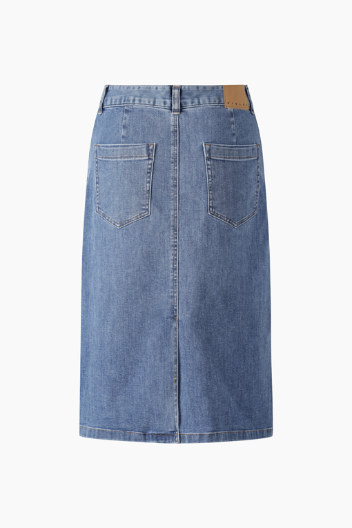 https://img.benettonmall.com/PARTS/KS/26F/SASK07641BL_MB_D1.jpg?cb=1785497529