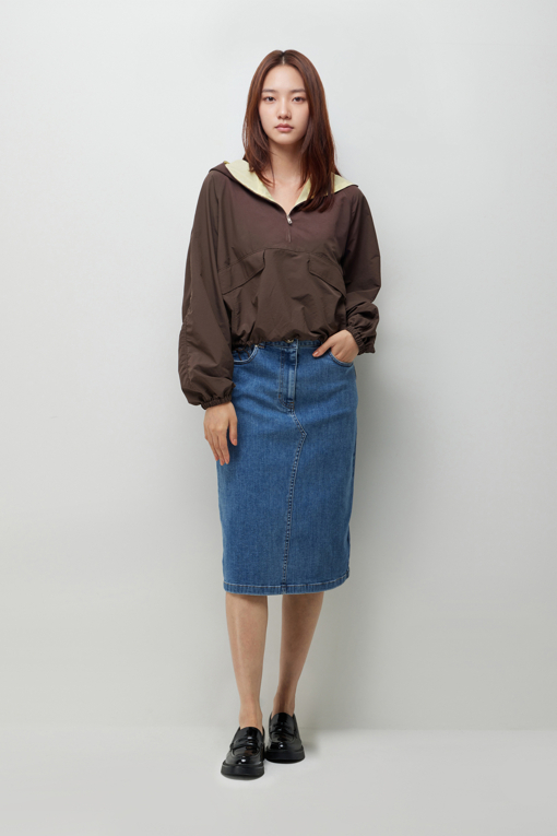 https://img.benettonmall.com/PARTS/KS/26F/SASK07641BL_MB_D5.jpg?cb=1789410927