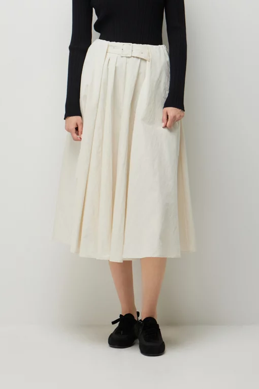 https://img.benettonmall.com/PARTS/KS/26F/SASK08641CR_MB.jpg?cb=1785497529